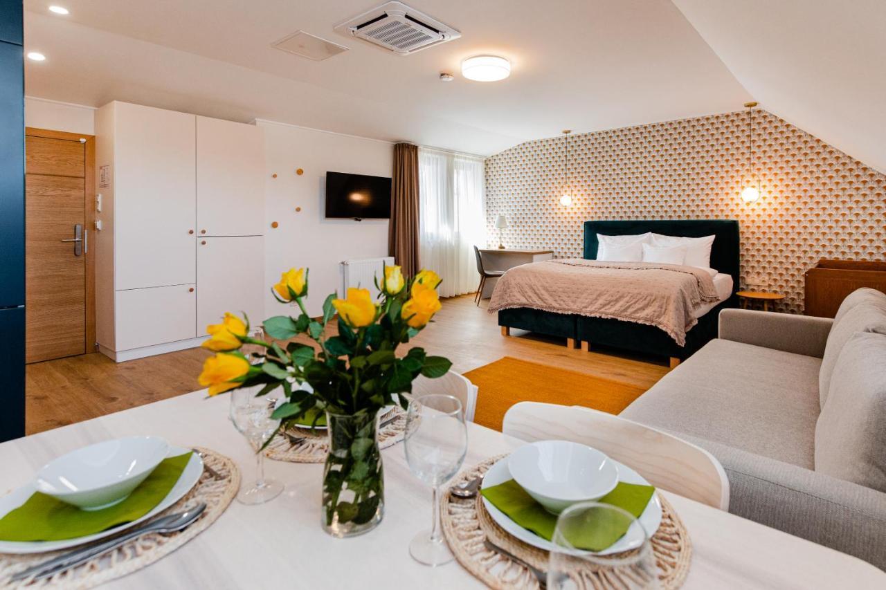 H11 Rooms Esztergom Exterior photo