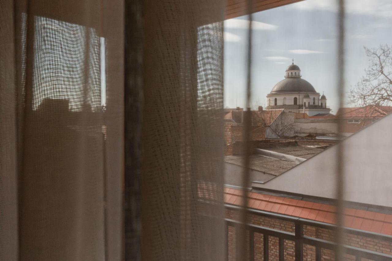 H11 Rooms Esztergom Exterior photo